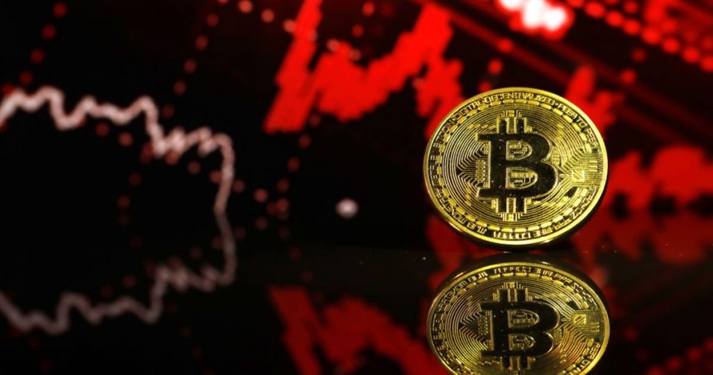 احتمال رسیدن بیت کوین به 15 هزار دلار چقدر است؟