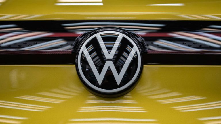 رقابت سنگین فولکس واگن با تسلا