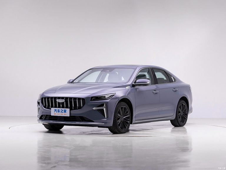 جیلی Preface L همتای تویوتا کمری تنها با قیمت 18 هزار دلار