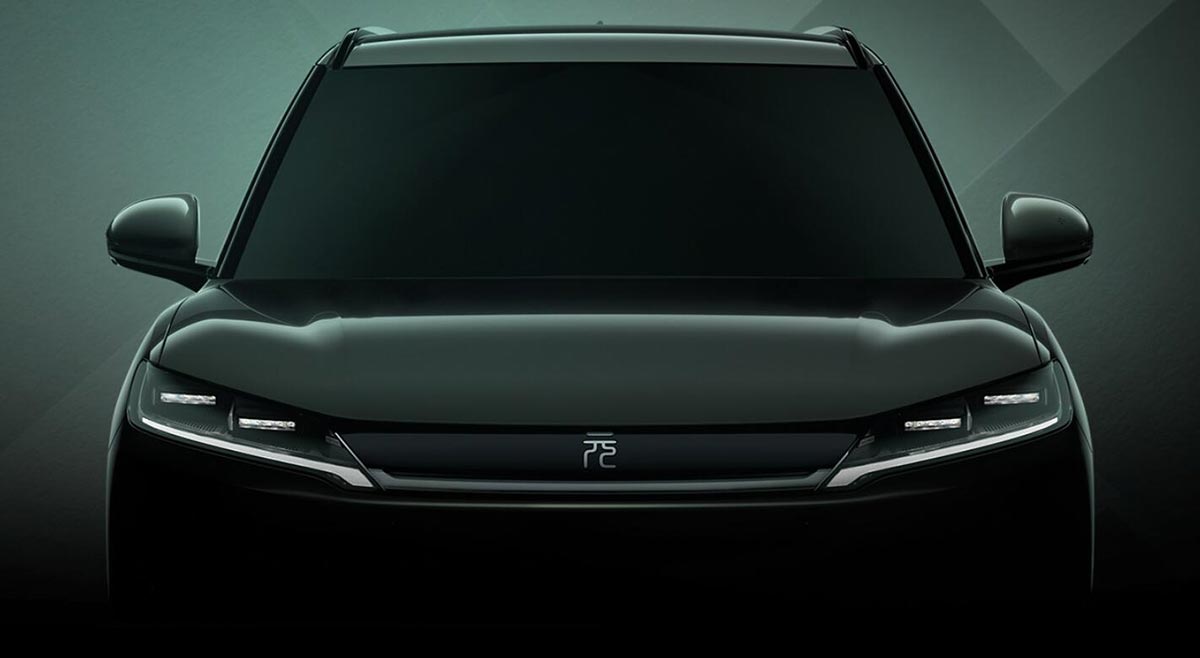 BYD شاسی بلند کامپکت الکتریکی جدید Yuan Up را به نمایش گذاشت.