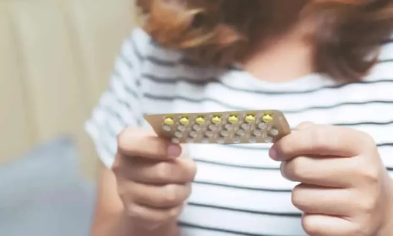 محققان فرانسوی: خطر ابتلا به تومور مغزی با مصرف بلندمدت داروهای هورمونی زنان