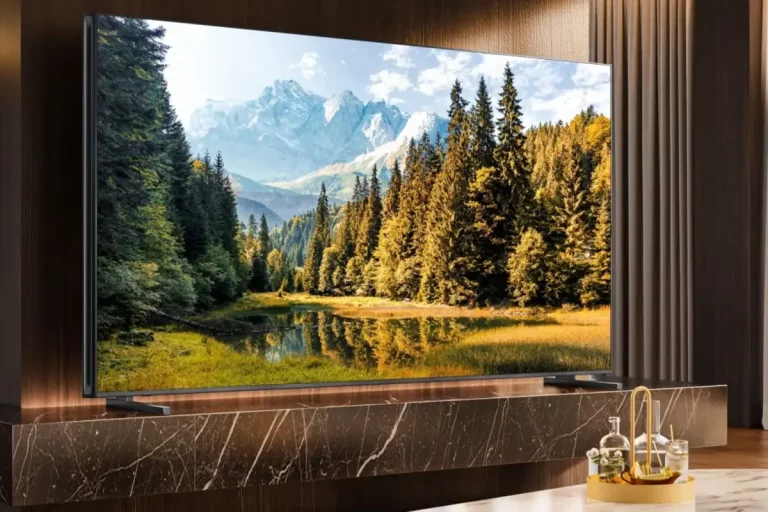 تلویزیون 2024 پیشرفته هایسنس با روشنایی چشمگیر و پنل پرسرعت معرفی شد.