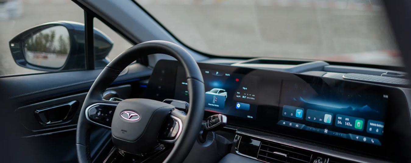 فونیکس FX EV: آیندهی خودروهای برقی در ایران