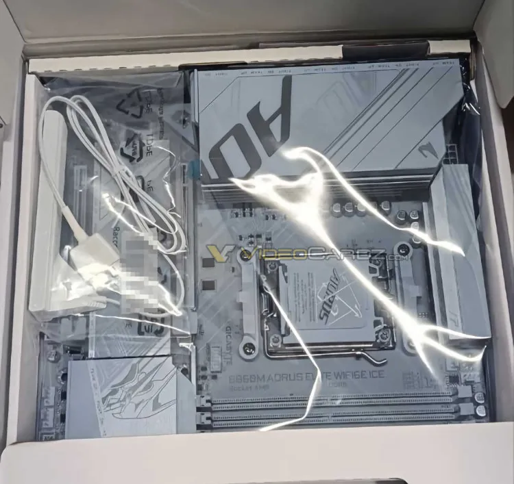 AMD با مادربرد سفید B850، دنیای سخت‌افزار را روشن می‌کند