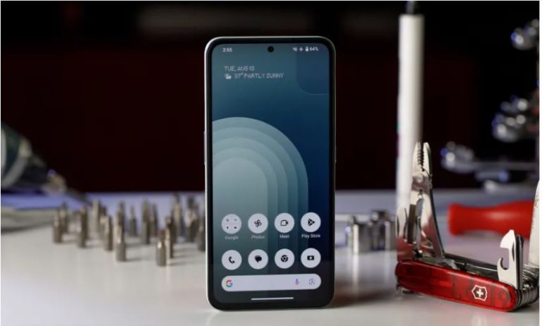 ناتینگ به CMF Phone 1 روح تازهای بخشید: اندروید 15