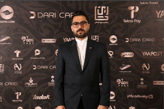 بیمهداتکام در جشن پایان سال هلدینگ سپاس، رکورد ۶ میلیون کاربر فعال را جشن گرفت