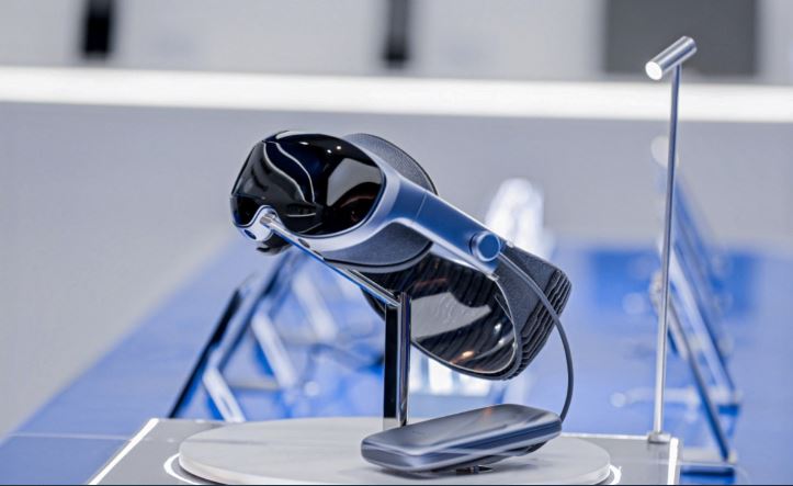 ویوو وارد دنیای واقعیت ترکیبی شد: رونمایی از هدست Vision!