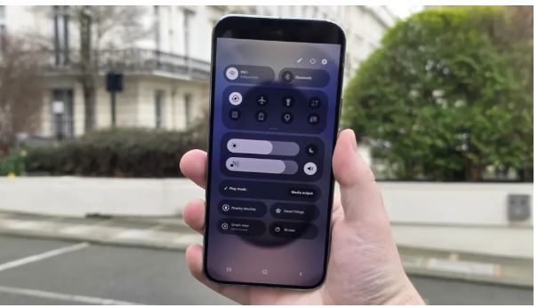 Lava Agni 4 معرفی شد؛ میان‌رده‌ای ۲۸۰ دلاری با قابلیت‌های پرچمدار و هوش مصنوعی «احساسی»||