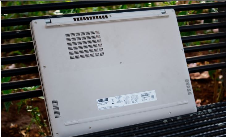 ایسوس Vivobook 16 X1607QA (اسنپدراگون X): قدرت پردازشی و عمر باتری استثنایی در یک میان‌رده مقرون‌به‌صرفه