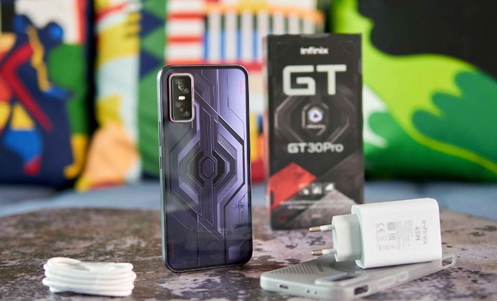 Infinix GT 30 Pro: انقلابی در دنیای گوشی‌های گیمینگ مقرون‌به‌صرفه