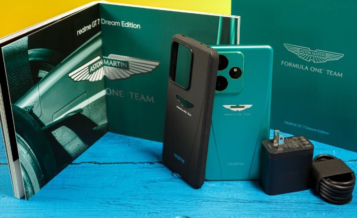رؤیای سرعت محقق شد: جعبهگشایی انحصاری Realme GT 7 Dream Edition