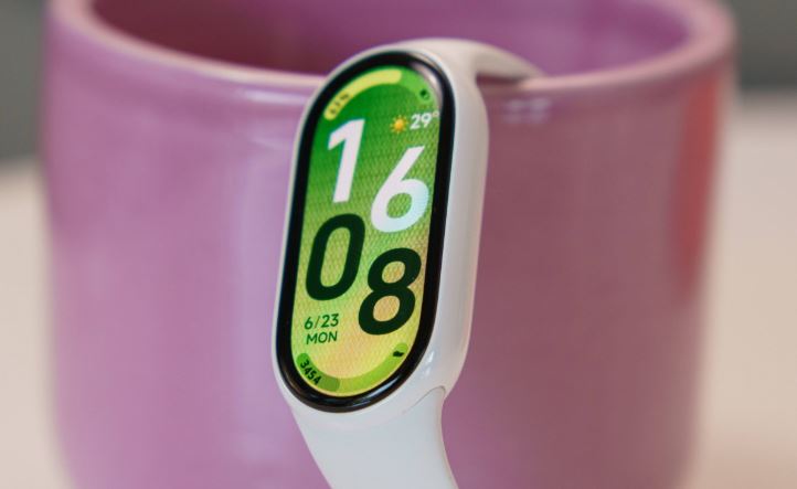 بررسی Xiaomi Smart Band 10؛ رقیب جدید برای سلطنت گجتهای پوشیدنی اقتصادی