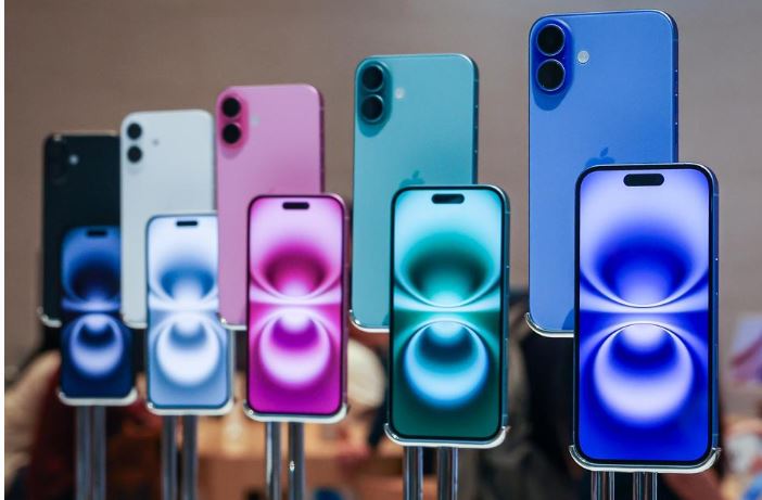 آیفون‌های سازگار با iOS 26؛ آیا گوشی شما در برابر تهدیدات امنیتی محافظت می‌شود