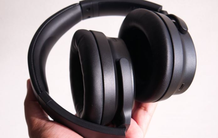 بررسی EarFun Tune Pro؛ هدفون بیسیم قدرتمند با عمر باتری بالا و قیمت اقتصادی