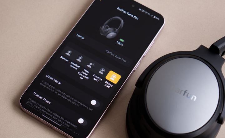 بررسی EarFun Tune Pro؛ هدفون بیسیم قدرتمند با عمر باتری بالا و قیمت اقتصادی