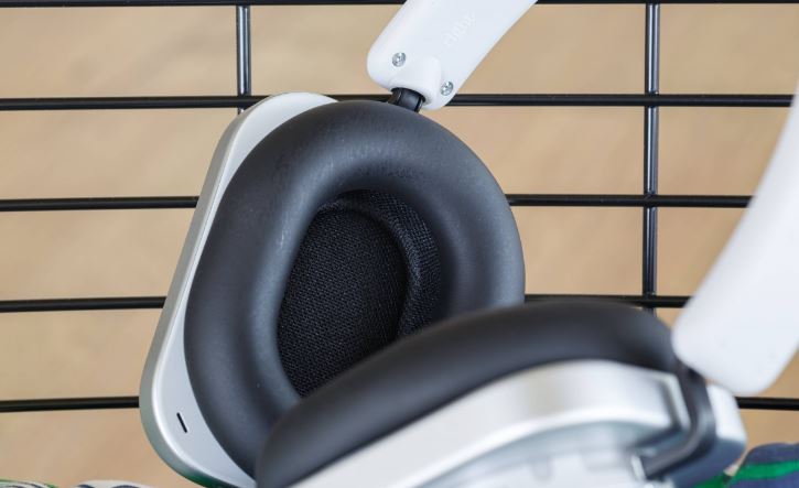 بررسی Nothing Headphone (1)؛ رقیبی تازهنفس برای بزرگان بازار