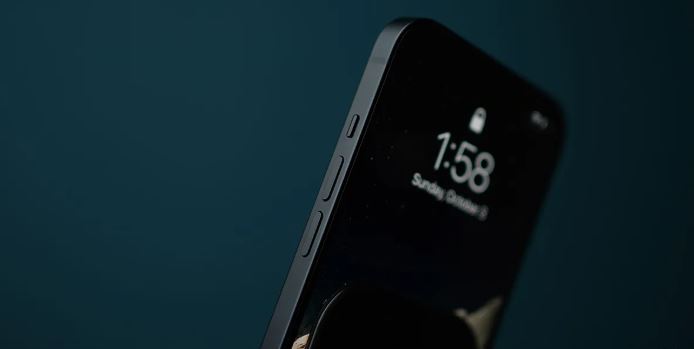 بررسی کامل آیفون 13 اپل؛ از طراحی تا عملکرد