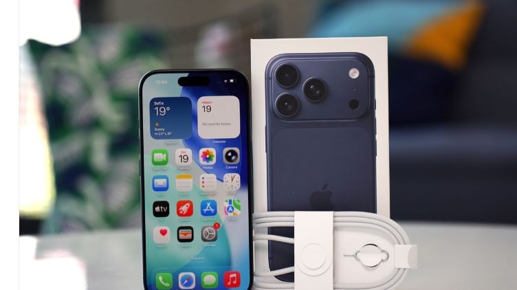 بررسی آیفون 17 پرو؛ بازگشت اپل با بدنه آلومینیومی و تغییرات چشمگیر