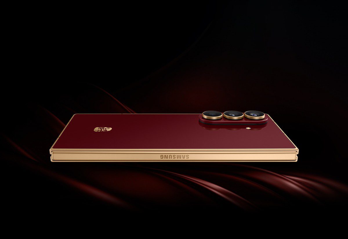 سامسونگ W26 معرفی شد؛ گران‌ترین گوشی تاشوی سامسونگ با اتصال ماهواره‌ای و طراحی لاکچری