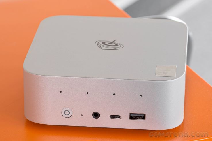 مینی‌پی‌سی Beelink SER9 Pro با پردازنده AMD Ryzen 7 H 255: قدرت پرچمدار در اندازه کوچک با قابلیت بازی ۱۰۸۰p