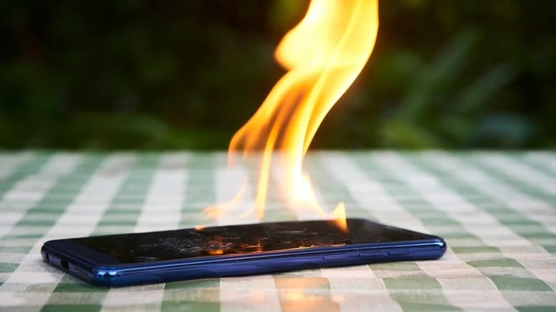 ۱۰ گوشی هوشمند که در تاریخ بدترین عملکرد را داشتند